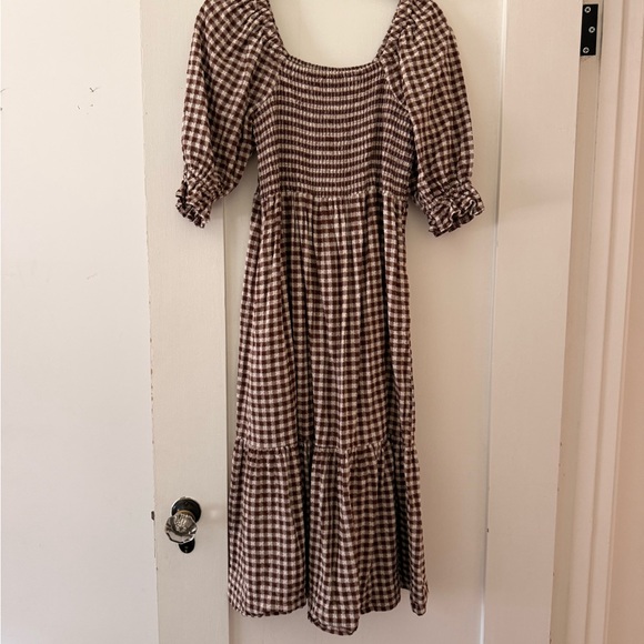 Madewell Lucie Elbow-sleeve Smocked Midi Dress in Brown Gingham - Picture 3 of 7